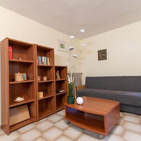 Pine Trees Apartment 프레베자 외부 사진